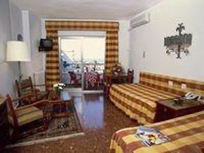 Bajondillo * Τορρεμολίνος